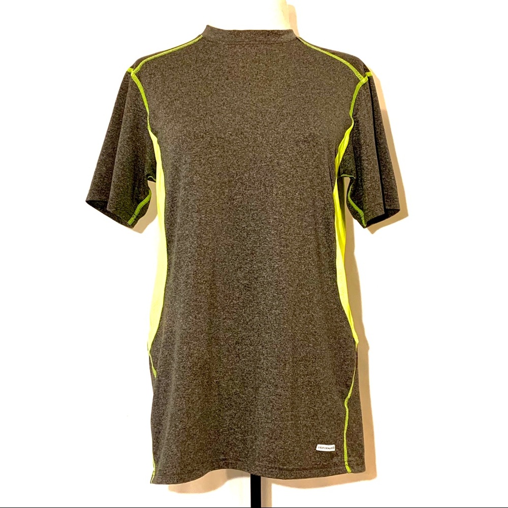 🎀 3/$15 Tek Gear Large Performance shirt